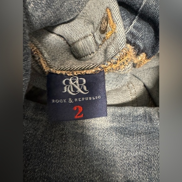 Rock & Republic Denim Rx Slimming Skinny Jeans Women's Size 2 Distressed pull on - Picture 3 of 7